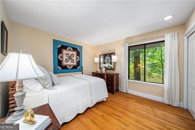 910 Freemanwood Lane, Milton, GA 30004