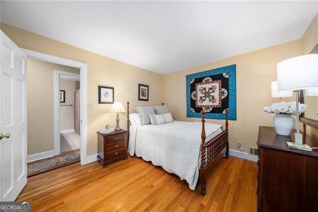 910 Freemanwood Lane, Milton, GA 30004