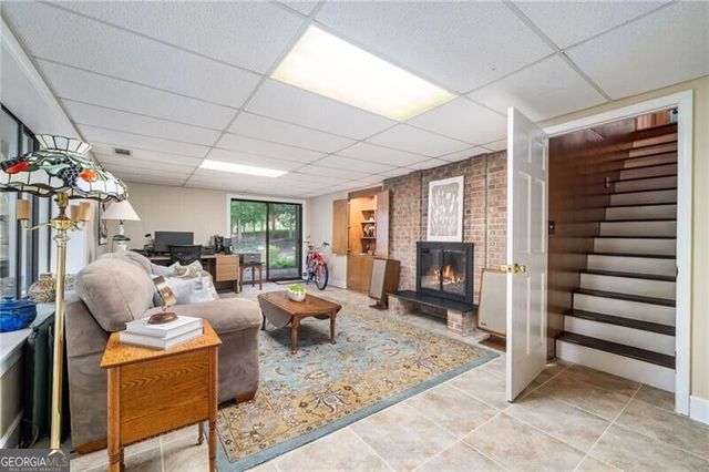 910 Freemanwood Lane, Milton, GA 30004