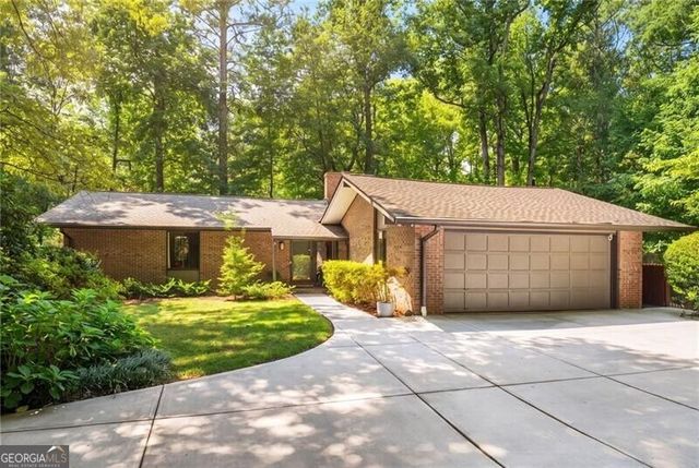 910 Freemanwood Lane, Milton, GA 30004