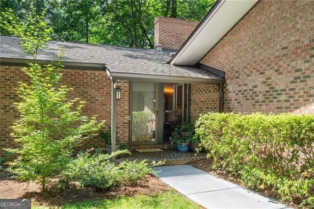 910 Freemanwood Lane, Milton, GA 30004