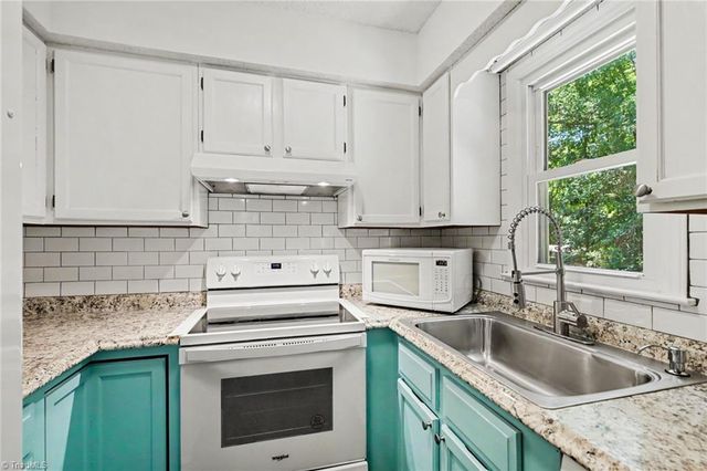 5404 John Washington Road, Browns Summit, NC 27214
