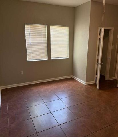 7805 Woodlyn Road, Houston, TX 77028
