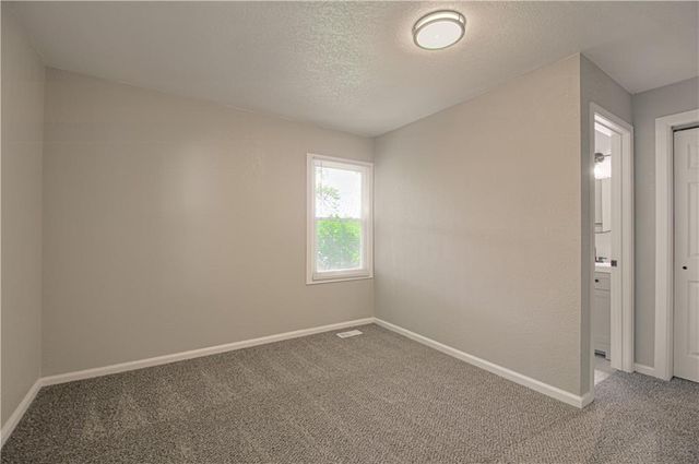 15324 Fuller Avenue, Grandview, MO 64030