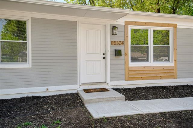 15324 Fuller Avenue, Grandview, MO 64030