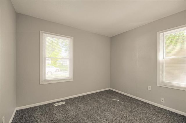 15324 Fuller Avenue, Grandview, MO 64030