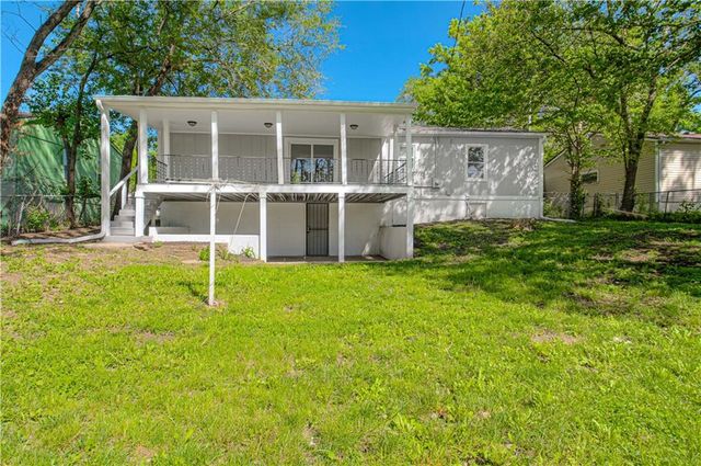 15324 Fuller Avenue, Grandview, MO 64030