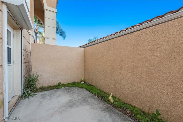 26740 Rosewood Pointe LN 101, Bonita Springs, FL 34135