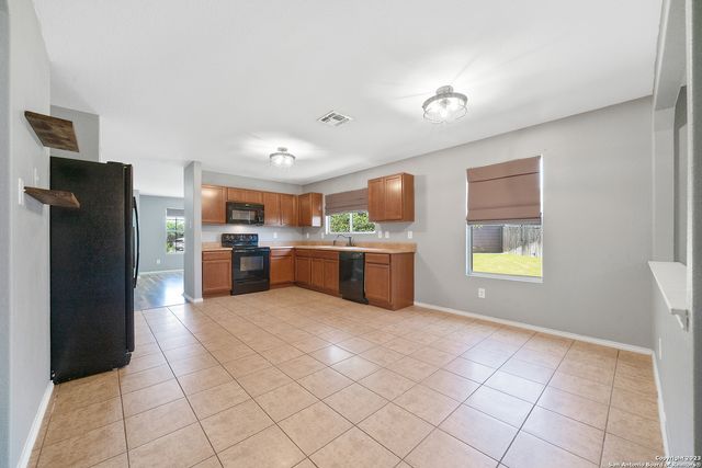 3612 Mistik Mdws, Selma, TX 78154