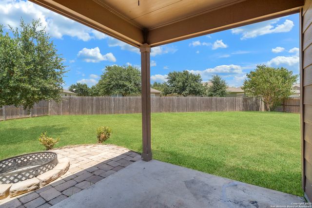 3612 Mistik Mdws, Selma, TX 78154