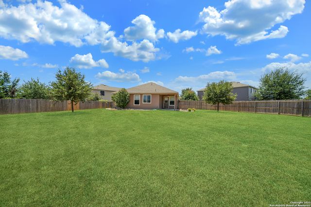 3612 Mistik Mdws, Selma, TX 78154