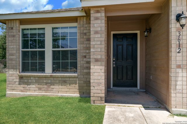 3612 Mistik Mdws, Selma, TX 78154