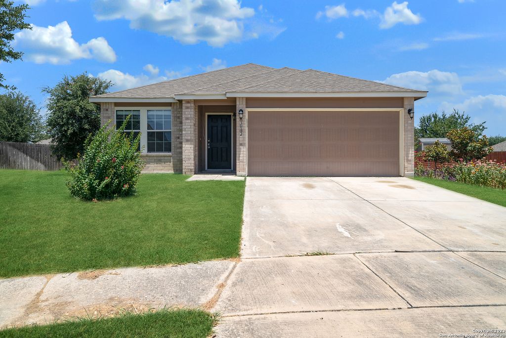 3612 Mistik Mdws, Selma, TX 78154
