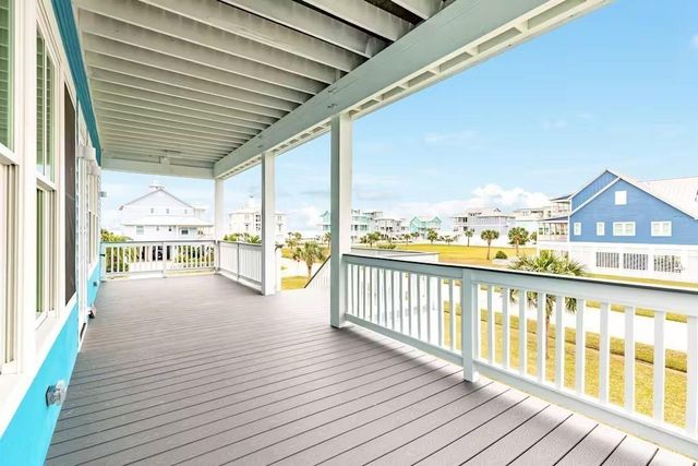 3814 Abalone Road, Galveston, TX 77554