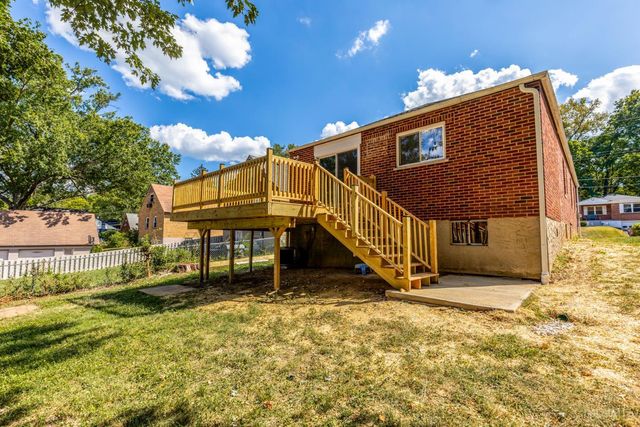 2524 Ardmore Avenue, Golf Manor, OH 45237