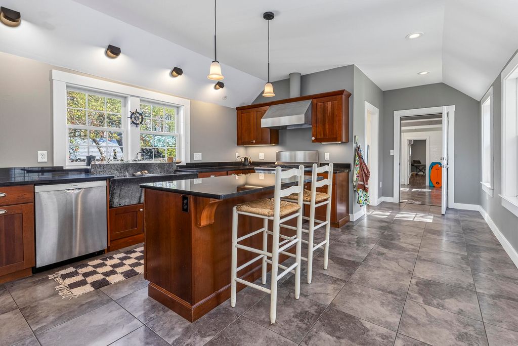 58 Fickett Street, South Portland, ME 04106 — photo 5