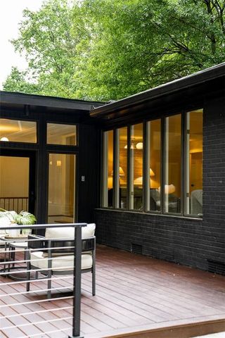 922 Barton Woods Road NE, Atlanta, GA 30307