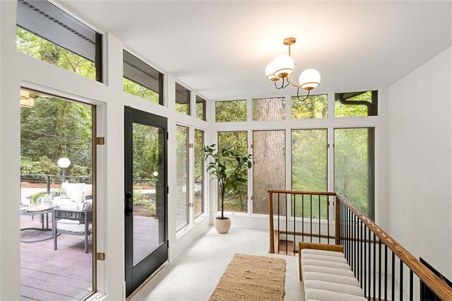922 Barton Woods Road NE, Atlanta, GA 30307