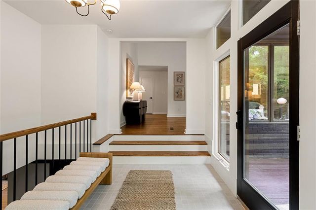 922 Barton Woods Road NE, Atlanta, GA 30307
