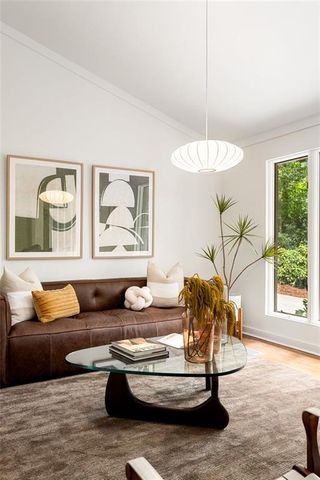 922 Barton Woods Road NE, Atlanta, GA 30307