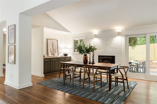 922 Barton Woods Road NE, Atlanta, GA 30307