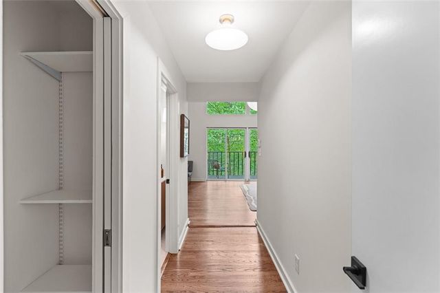 922 Barton Woods Road NE, Atlanta, GA 30307