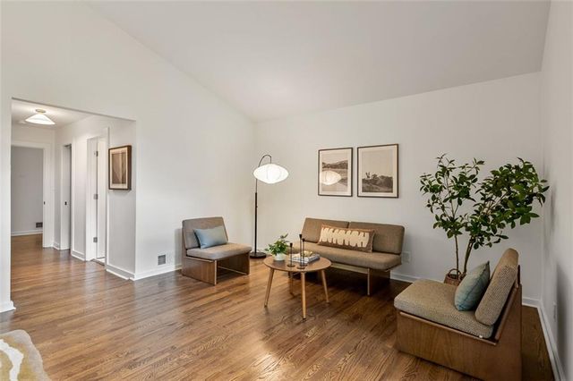 922 Barton Woods Road NE, Atlanta, GA 30307