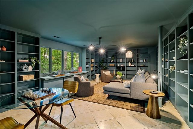 922 Barton Woods Road NE, Atlanta, GA 30307