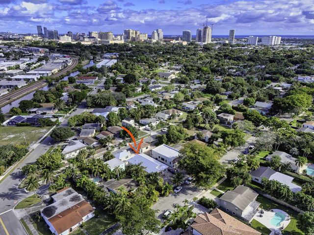 1013 Ardmore Road, West Palm Beach, FL 33401