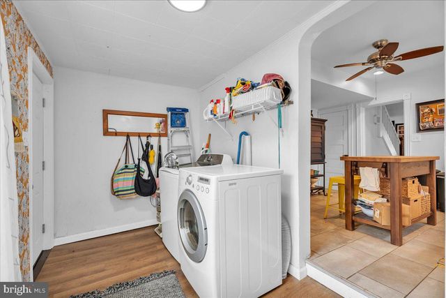 35 E HENDRICKSON AVE, Morrisville, PA 19067