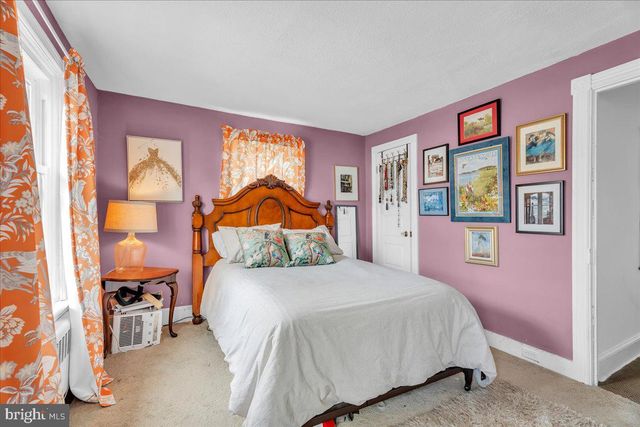 35 E HENDRICKSON AVE, Morrisville, PA 19067