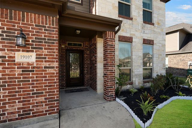 19107 Egret Glen Court, Cypress, TX 77429
