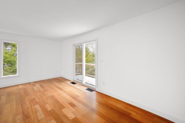 4210 Harbor Road, Shelburne, VT 05482