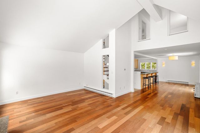 4210 Harbor Road, Shelburne, VT 05482