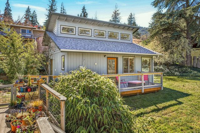 1159 Park Street, Ashland, OR 97520