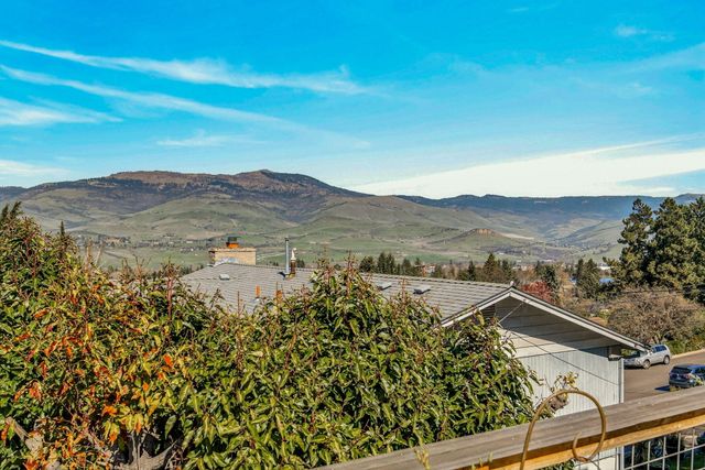 1159 Park Street, Ashland, OR 97520