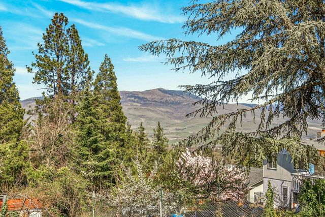 1159 Park Street, Ashland, OR 97520