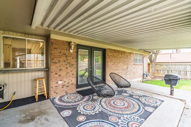 509 Deer Drive, Greenville, TX 75402