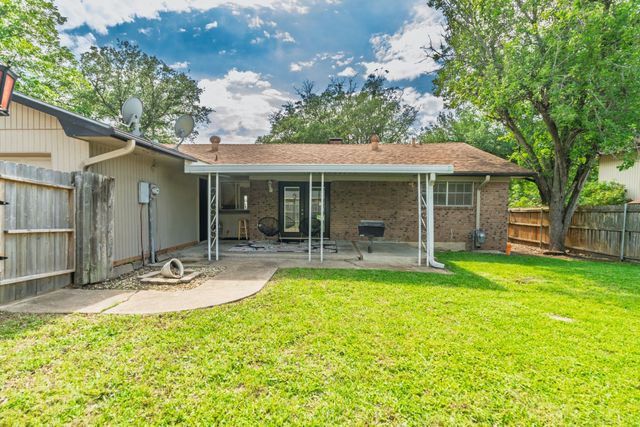 509 Deer Drive, Greenville, TX 75402