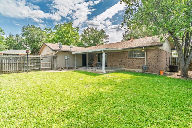 509 Deer Drive, Greenville, TX 75402