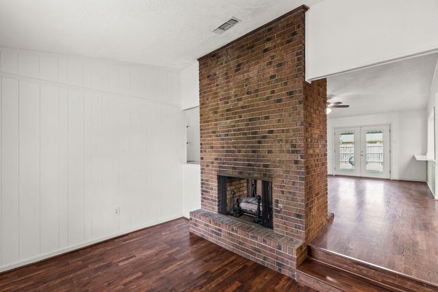 509 Deer Drive, Greenville, TX 75402