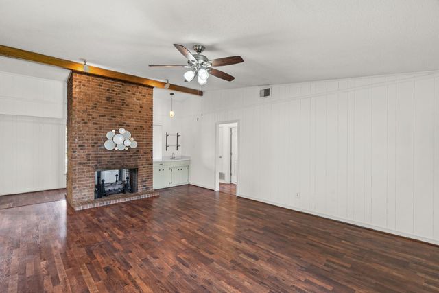 509 Deer Drive, Greenville, TX 75402