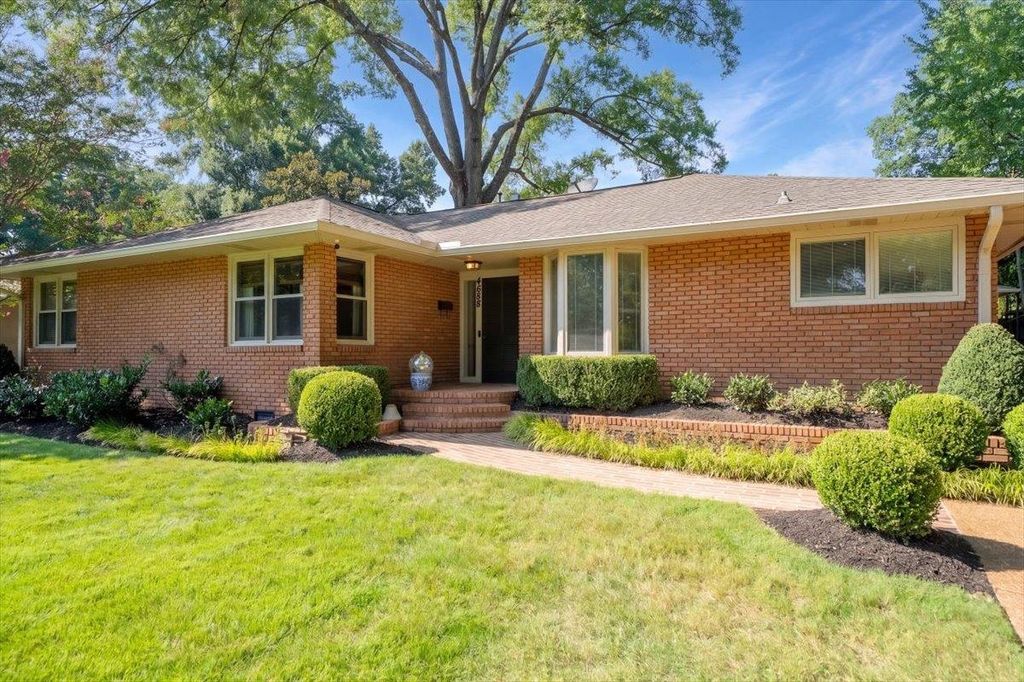 4688 CROSSOVER LN, Memphis, TN 38117