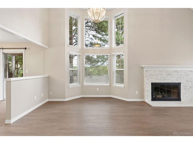 6043 E Briarwood Dr, Englewood, CO 80112