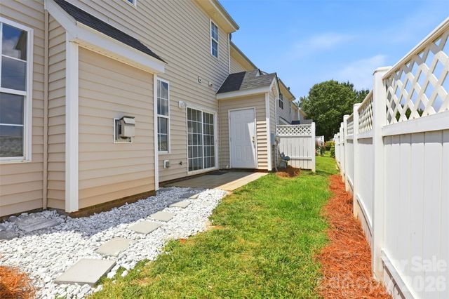 7593 Bluff Point Lane, Denver, NC 28037