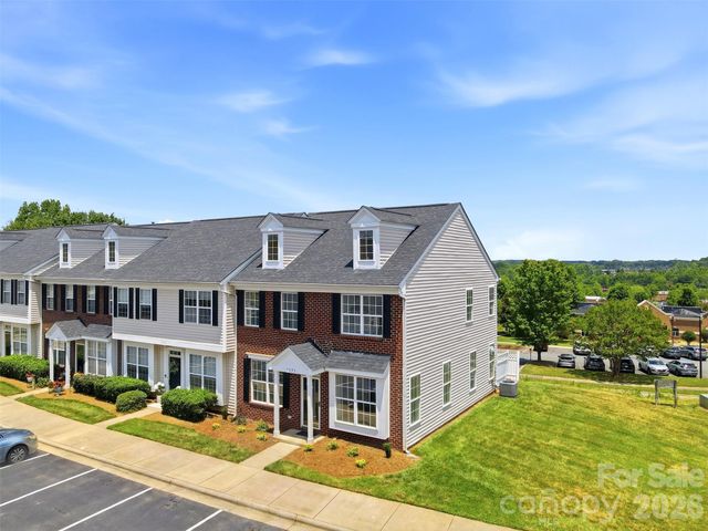 7593 Bluff Point Lane, Denver, NC 28037