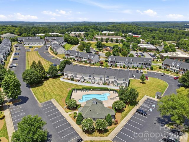 7593 Bluff Point Lane, Denver, NC 28037