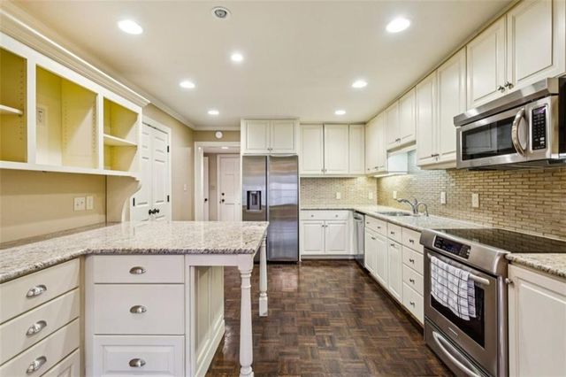 19 Mooregate Square, Atlanta, GA 30327