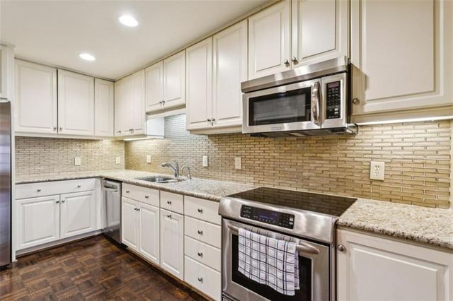 19 Mooregate Square, Atlanta, GA 30327