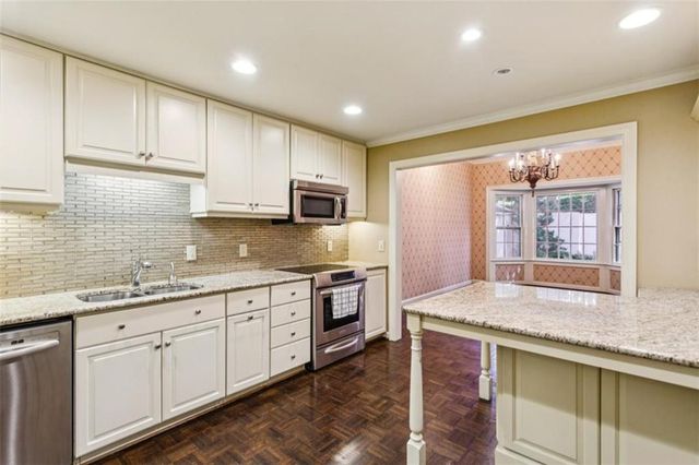 19 Mooregate Square, Atlanta, GA 30327